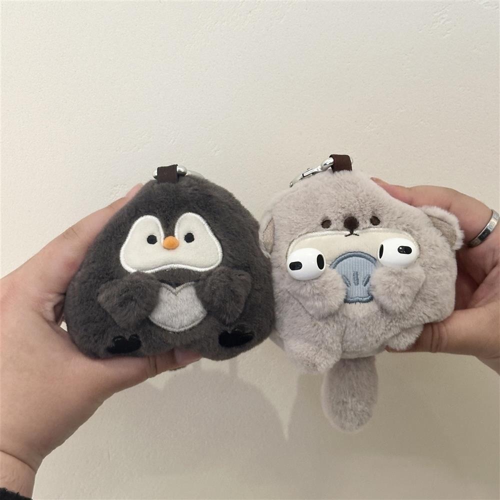 【可愛造型】企鵝/水獺絨毛零錢包 多功能卡包｜拉鍊收納・療癒掛飾・隨身小物收納包-細節圖6