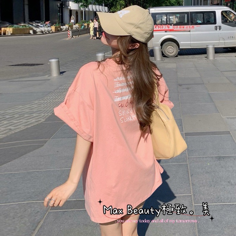 Max Beauty極致。美 Oversize 微笑英文字 大學T 寬鬆上衣 落肩款上衣 短袖 下半身失蹤 大尺碼K35-規格圖9