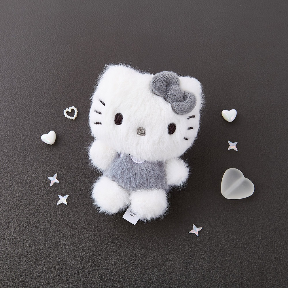 【現貨】💖韓國 Sanrio 三麗鷗 美樂蒂 大耳狗 酷洛米 帕恰狗 銀色世界秋冬款娃娃吊飾 鑰匙圈-規格圖4