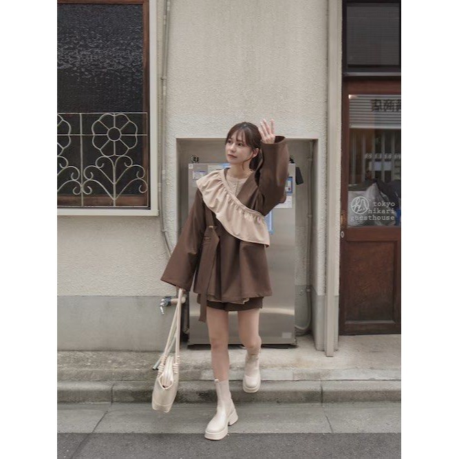 moi tytto 棕色開袖斗篷西裝外套 日牌正品 二手日牌-細節圖4