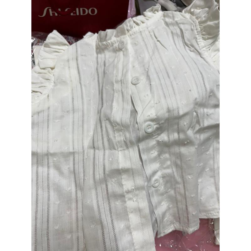 台灣賣家快速出貨🇹🇼女童夏裝 飛袖襯衫 泡泡褲 麵包褲套裝新款時尚寶寶 短袖衣服 兒童韓版短褲兩件套裝-細節圖8