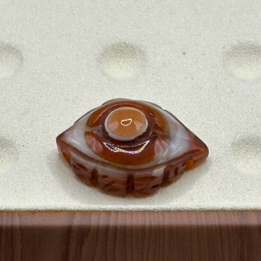 DIY 手作系列 天然原礦雕刻 紅天眼 招財小天眼 一葉成名 老雕刻 雕刻天珠 老礦石 老珠 九頁岩 天然西藏原礦-細節圖6