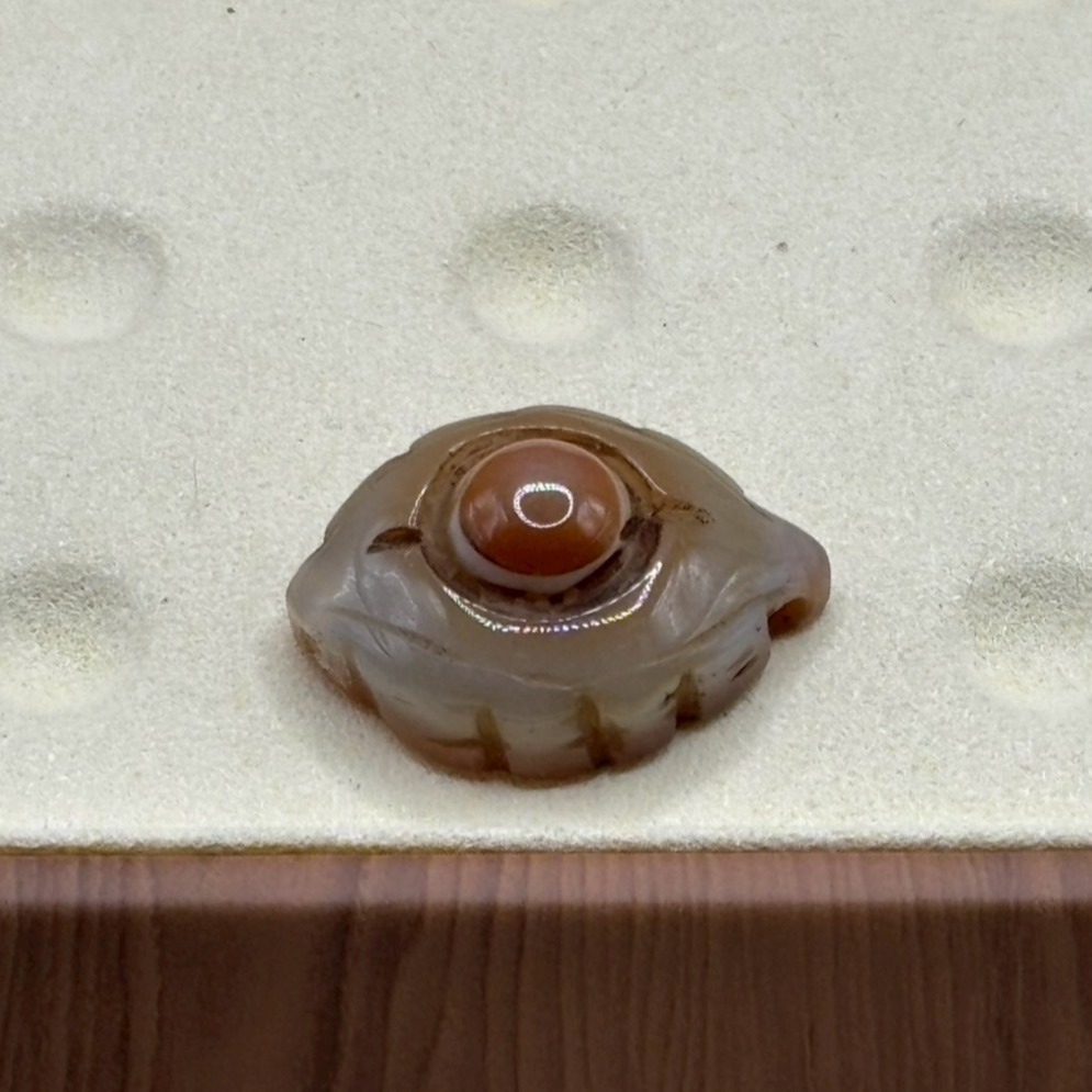 DIY 手作系列 天然原礦雕刻 紅天眼 招財小天眼 一葉成名 老雕刻 雕刻天珠 老礦石 老珠 九頁岩 天然西藏原礦-細節圖8