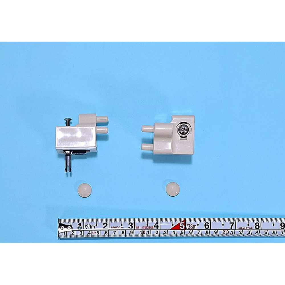 HCG和成馬桶蓋麗佳多後紐(白色和米色)，適用馬桶蓋型號:CF8447-細節圖2