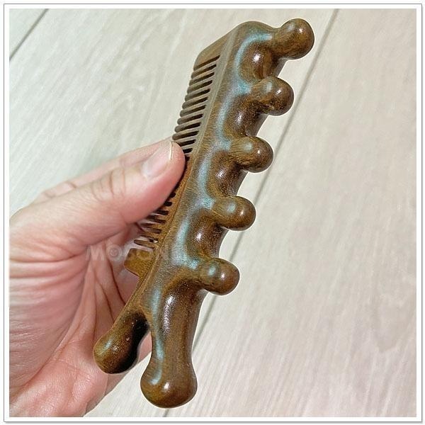 【摩邦比】精品手工綠檀梳 綠檀木梳 頭皮按摩 檀香木梳 原木梳 禮物 綠檀梳 原始點T-W56-細節圖3