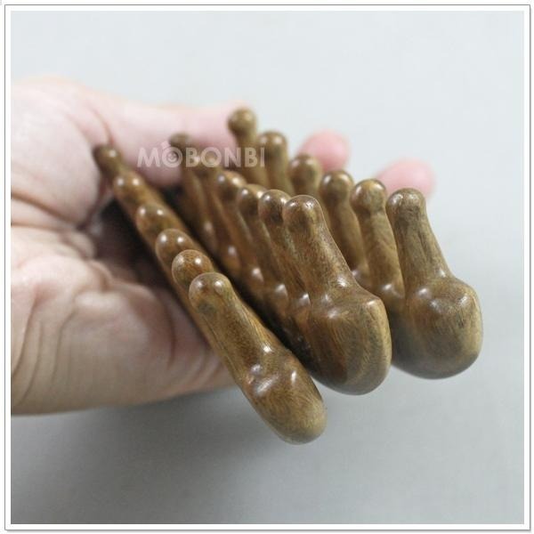 【摩邦比】精品手工綠檀梳 綠檀木梳 頭皮按摩 檀香木梳 原木梳 禮物 綠檀梳 原始點T-W51-細節圖3