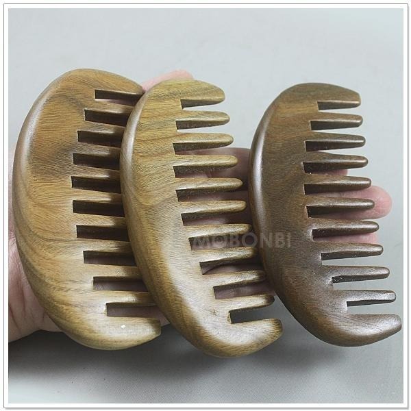 【摩邦比】天然綠檀梳 綠檀木梳 頭皮按摩 檀香木梳 原木梳 禮物 綠檀梳 檀香梳 原始點T-W55-細節圖5