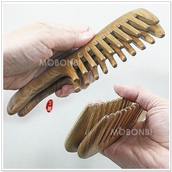 【摩邦比】綠檀木梳 一體成形 綠檀梳 頭皮按摩 頭皮保健 原木梳 手工製品禮物 玉檀梳T-W45-細節圖2