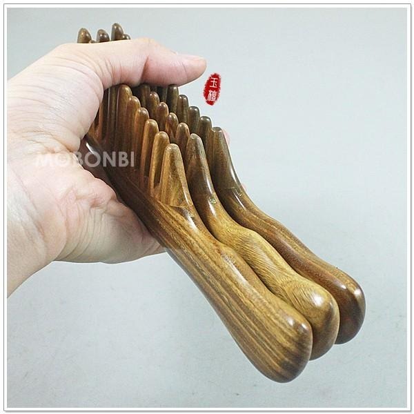 【摩邦比】天然綠檀木梳 綠檀梳 頭皮按摩 頭皮保健 原木梳 手工製品 生日禮物 交換禮物 情人節禮物T-W43-細節圖4