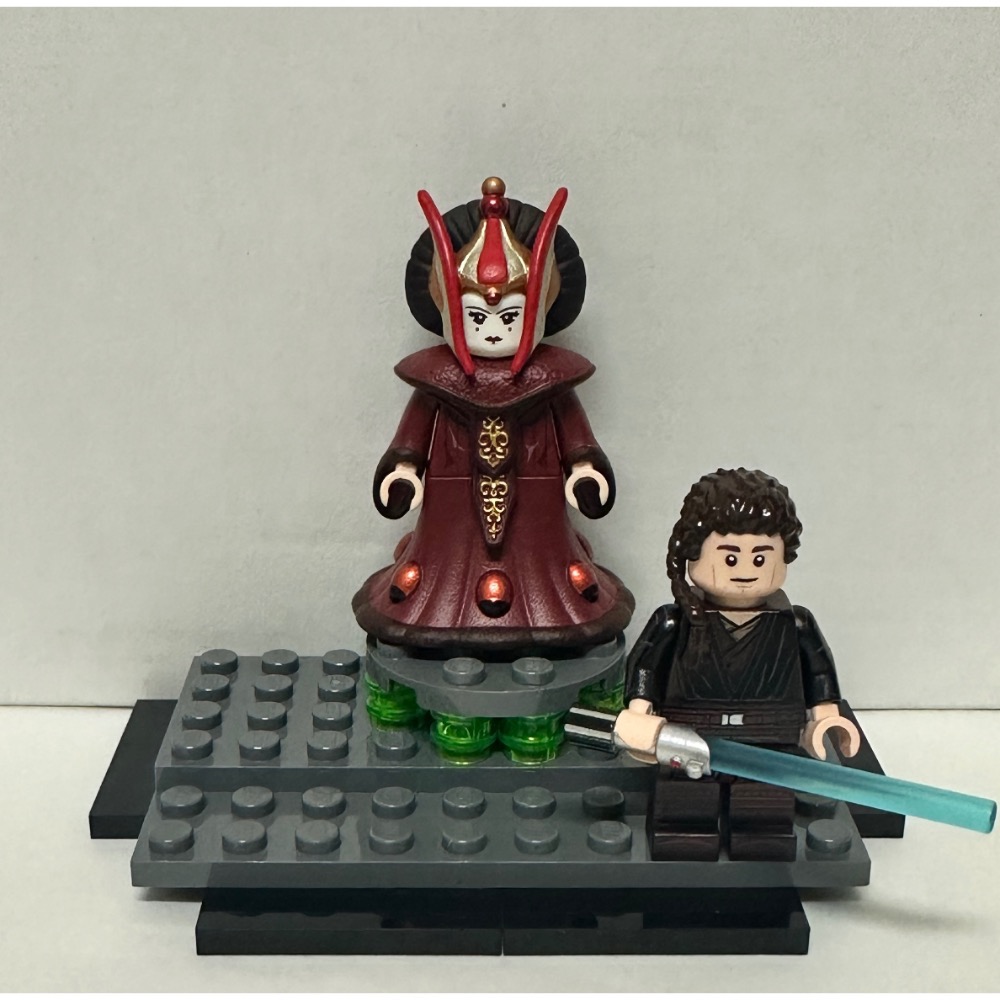 LCM x LEYILE x TMC brick”極限量艾米.達拉皇后+絕地學徒安納金”-細節圖3