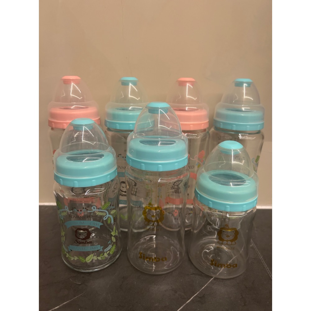 小獅王奶瓶 共8個 全帶 二手 一個盒裝的全新-細節圖3