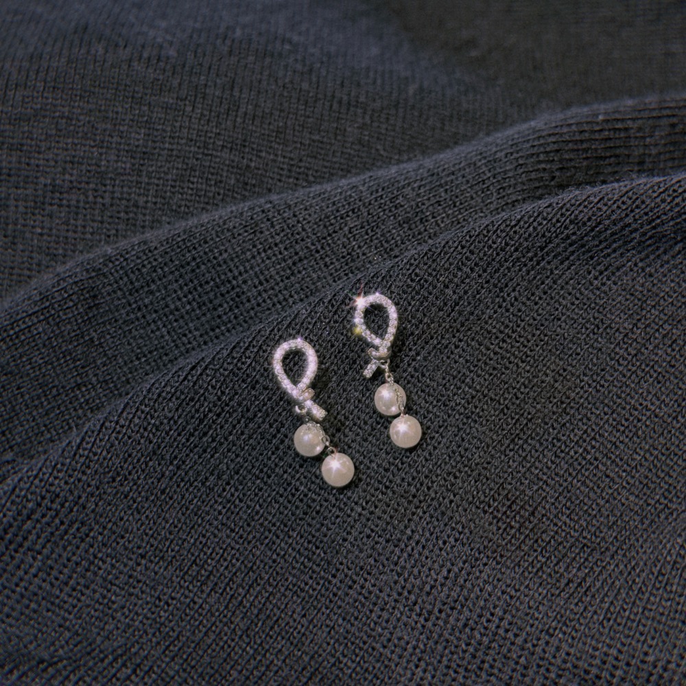 𝟐𝟓𝟒𝟐𝟕𝒂𝒄𝒄 ꕤ︎︎·͜·-S925純銀 直接閃到我心裡✨💖小眾 珍珠 耳釘 耳環-細節圖2
