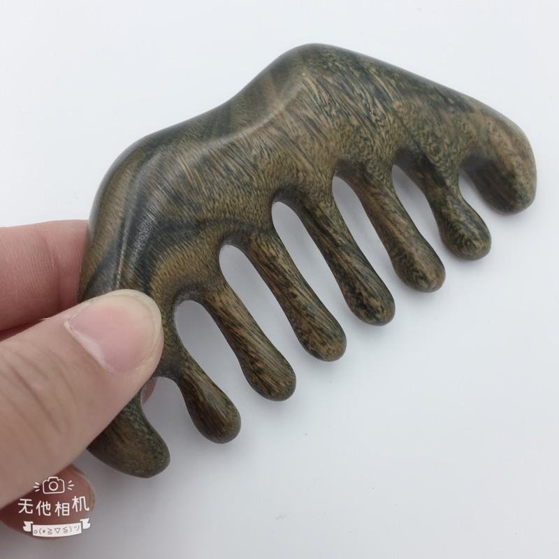 【虎達麥皂陪省團】現貨/短粗齒綠檀梳/精品梳一體成型/原木經絡按摩梳 天然原木梳子 綠檀木梳頭皮梳子-細節圖2