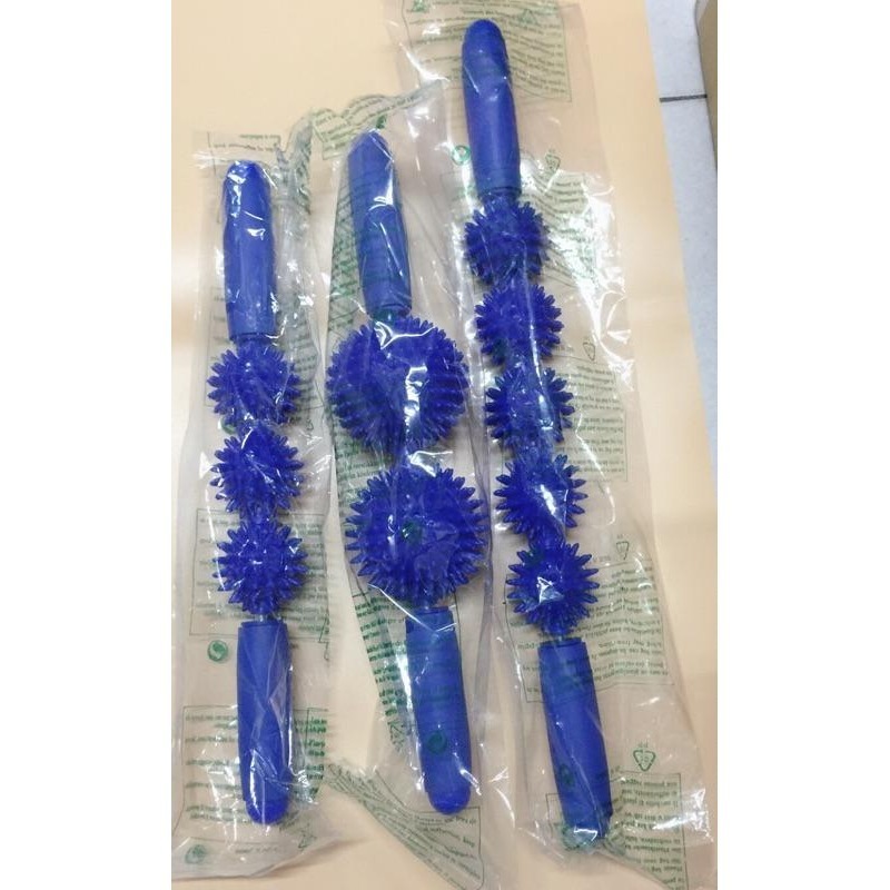 【虎達麥皂陪省團】現貨 兩滾輪 專利雙滾輪 刺球按摩棒 背部頸部按摩器 指壓瑜珈棒 按摩身體滾輪棒 瑜伽-細節圖4