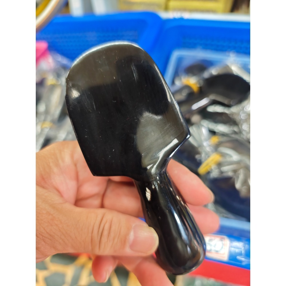 【虎達麥皂陪省團】現貨/黑牛角/牛角棒/按摩棒/畚箕形刮痧器 刮痧 養生 按摩板 美體 美容-細節圖10