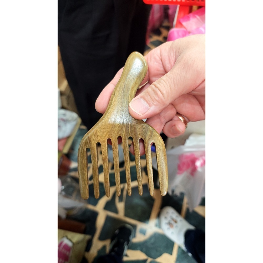 【虎達麥皂陪省團】玉檀梳/現貨/綠檀木髮叉梳 原木梳子-細節圖9