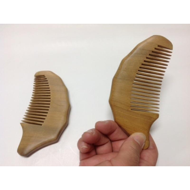 【虎達麥皂陪省團】梢楠木 梳子 台灣-細節圖3