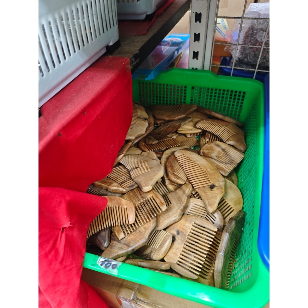 【虎達麥皂陪省團】梢楠木 梳子 台灣-細節圖7