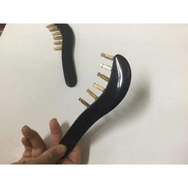 【虎達麥皂陪省團】六齒牛角梳 台灣現貨 原始點正牛角排刮 六齒梳牛角梳 2G頭皮按摩梳 刮痧板 穴道按摩棒-細節圖5