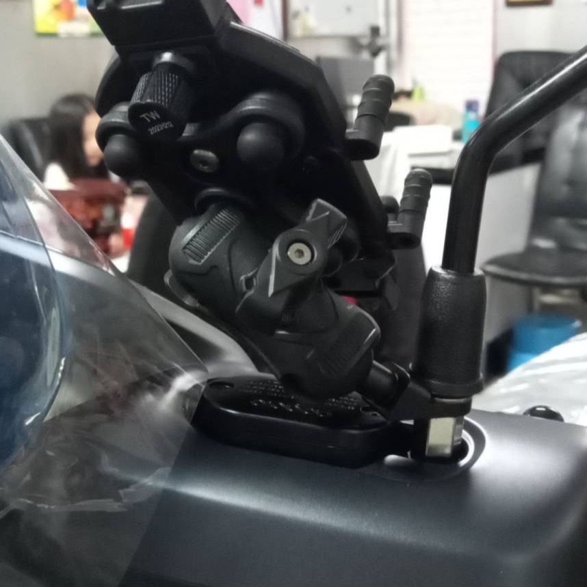 「寵愛有家」新品上市🔥ME26黑鷹手機架/機車手機架/減震/防盜-細節圖8