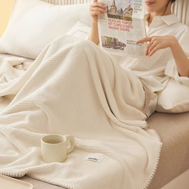 【台灣現貨】華夫格絨毛毯 午睡毯 保暖毯 懶人毯 沙發毯 空調毯 冷氣毯 露營毯 車用毯 四季毯 毛毯 毯子 被子 蓋毯-細節圖3