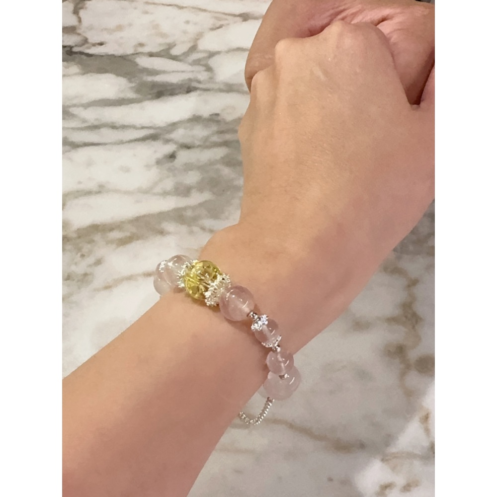 【SiiS Jewelry ×聯名款】戀愛・招財・避小人｜精油能量水晶手鍊系列 🌿 每條都有守護你的意圖與力量-細節圖4