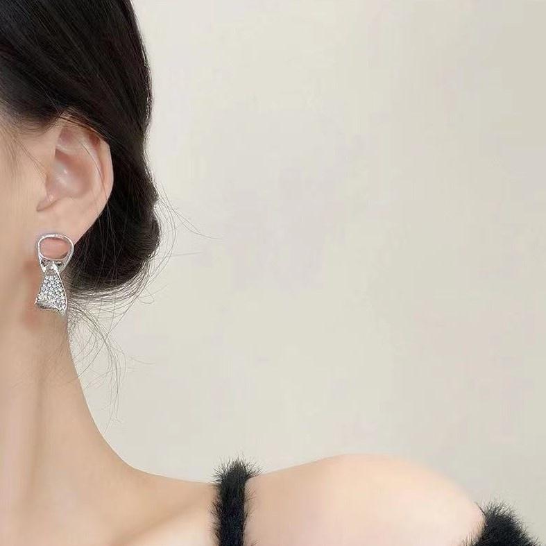 Number28 - S925銀針易開罐拉環鑲鑽耳針式抗過敏耳環 282164-細節圖2