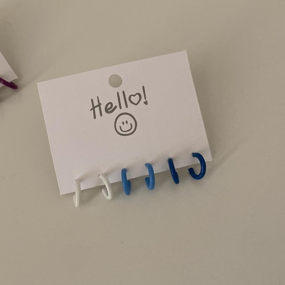 Number28 - 耳環 可愛風三色C形狀耳針式抗過敏耳環 282428-細節圖2