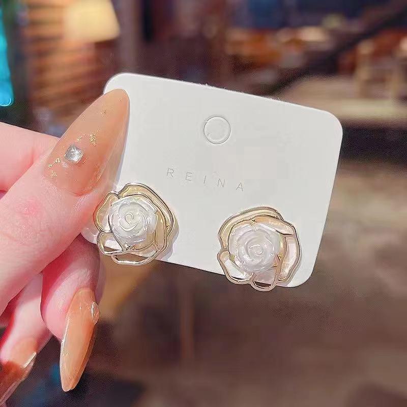 Number28 - 耳環 金邊花朵造型耳針式抗過敏耳環 282459-細節圖3