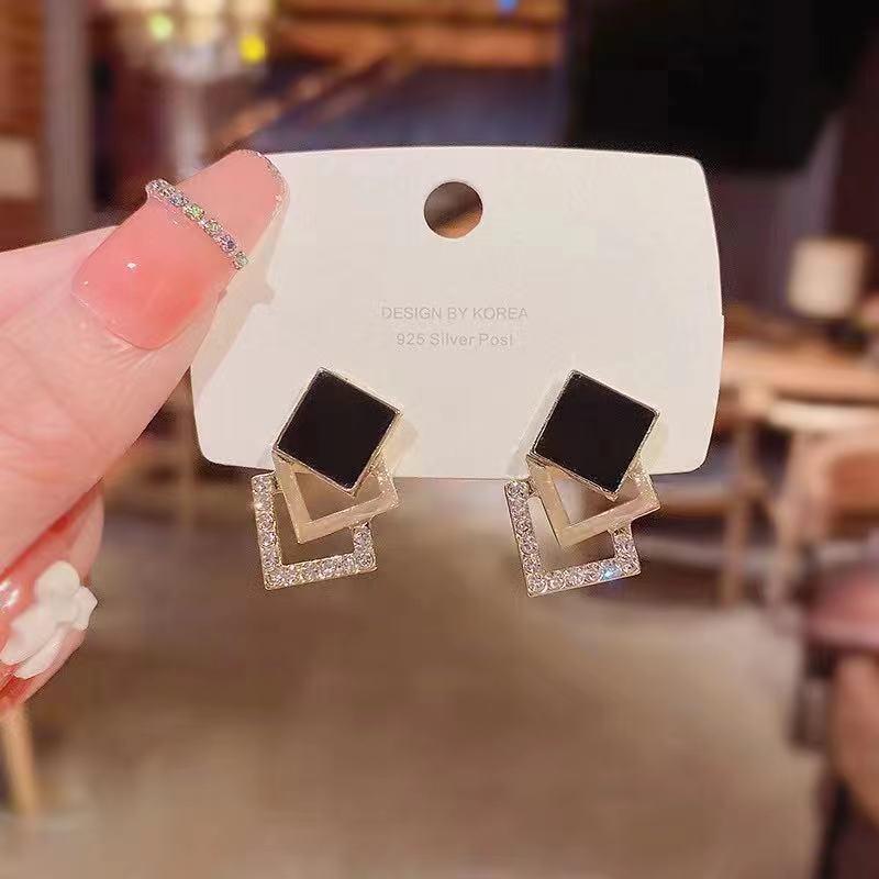 Number28 - 耳環 3正方形排列組合耳針式抗過敏耳環 282449-細節圖4