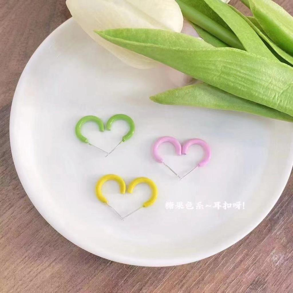 Number28 - 耳環 可愛風三色C形狀耳針式抗過敏耳環 282429-細節圖2