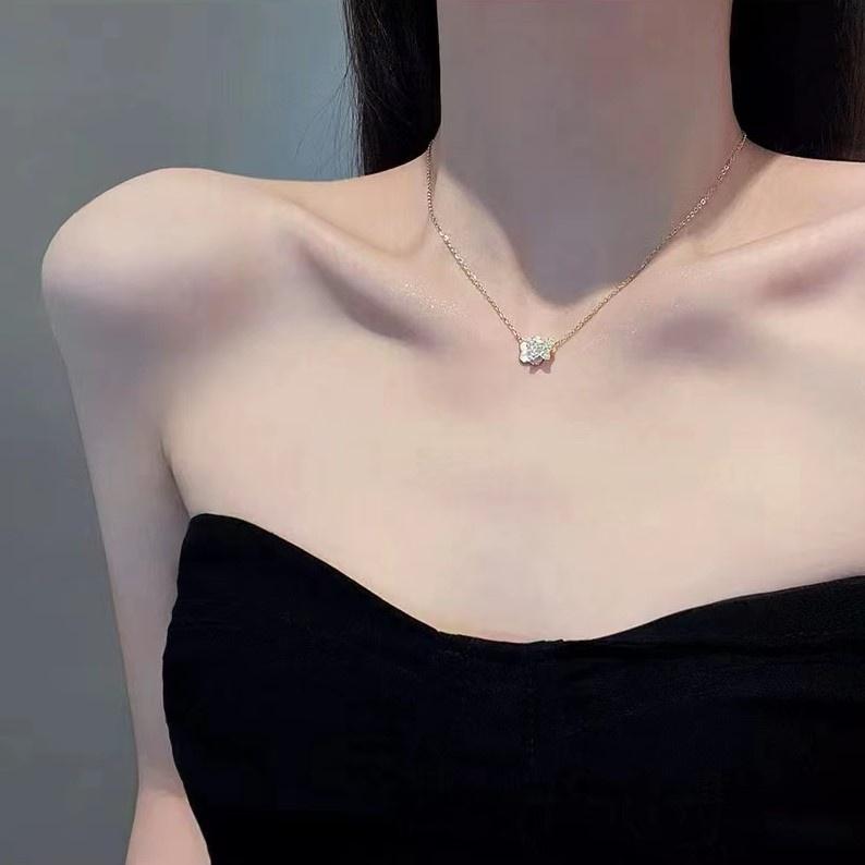 Number28 - 鍍金鑲鑽蝴蝶金邊梅花項鍊 282285-細節圖4