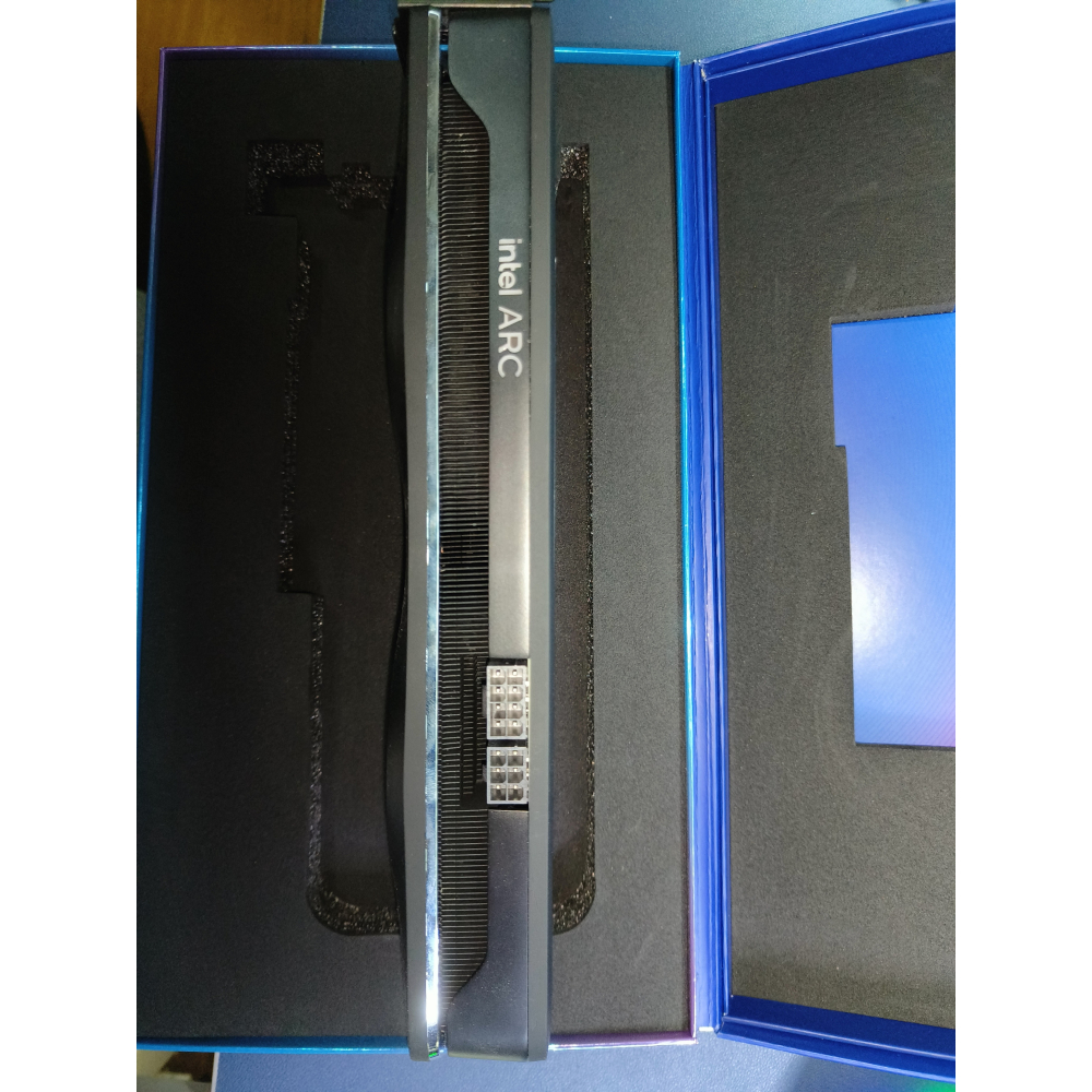 intel arc a750 8G-細節圖4