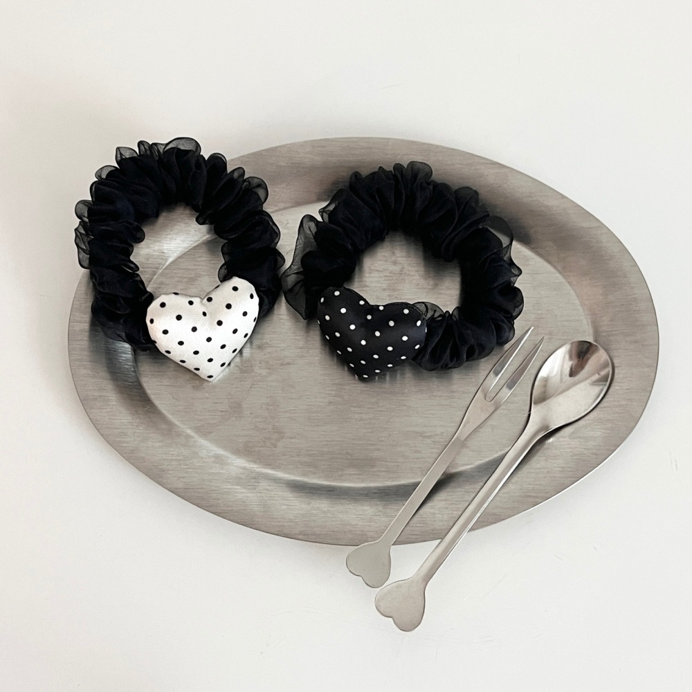 韓國進口 現貨♡ 愛心點點蕾絲大腸圈 韓國飾品 髮圈 髮飾 愛心髮圈-細節圖6