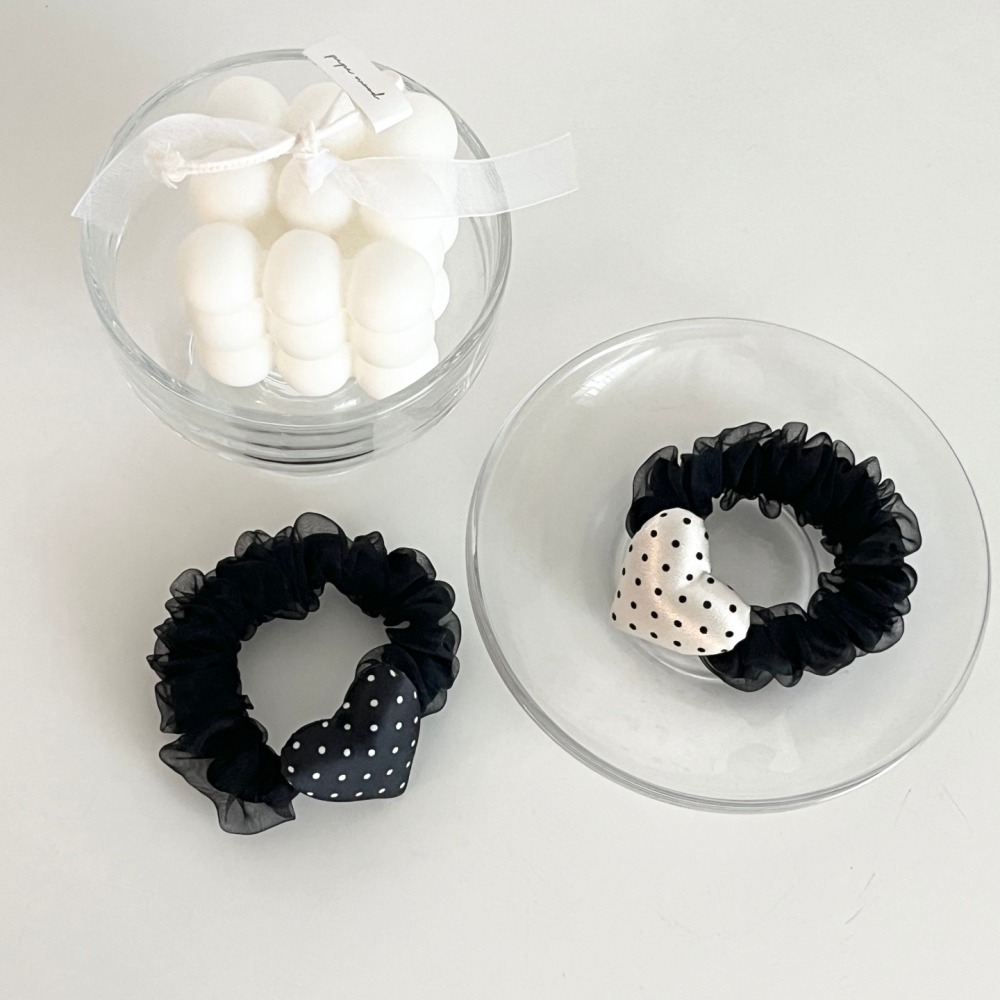 韓國進口 現貨♡ 愛心點點蕾絲大腸圈 韓國飾品 髮圈 髮飾 愛心髮圈-細節圖8