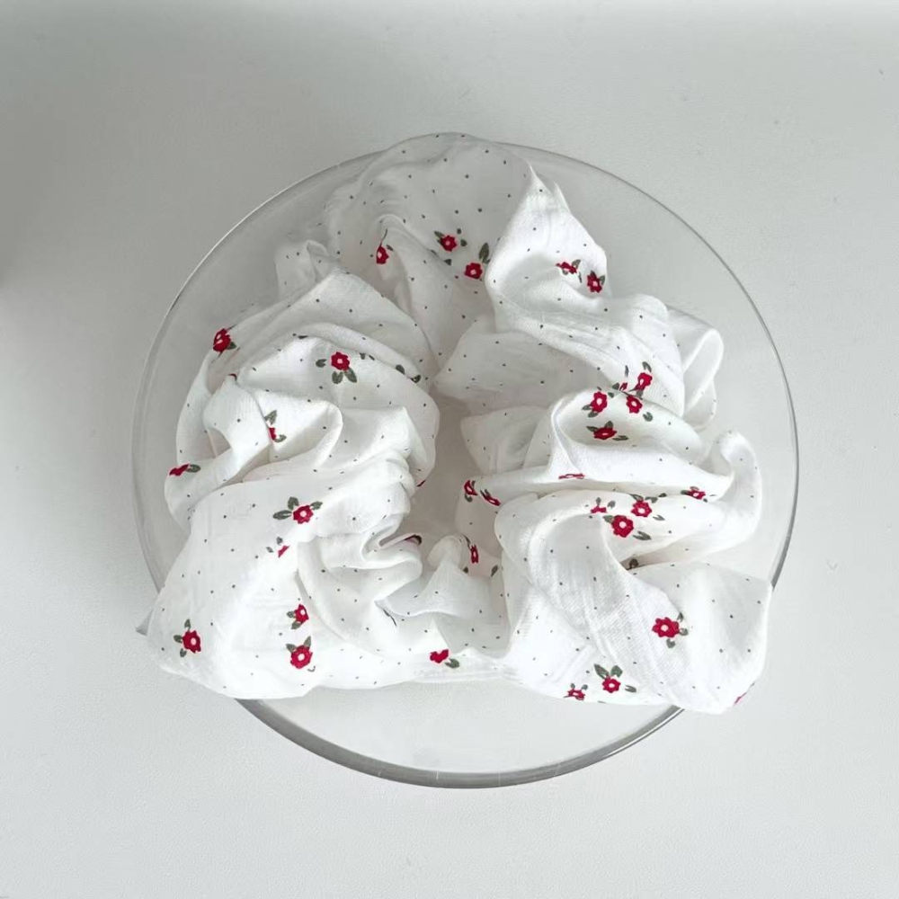 正韓 現貨♡ 清新感紅色小碎花大腸髮圈 網紗大腸圈 韓國髮飾 正韓飾品-細節圖4