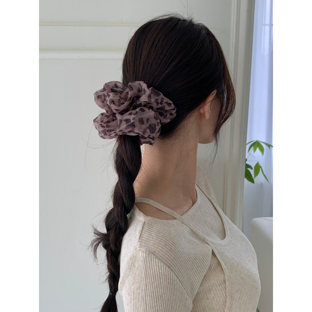 正韓 現貨♡ 豹紋網紗大腸髮圈 韓國飾品 豹紋髮飾 韓國髮圈-細節圖4
