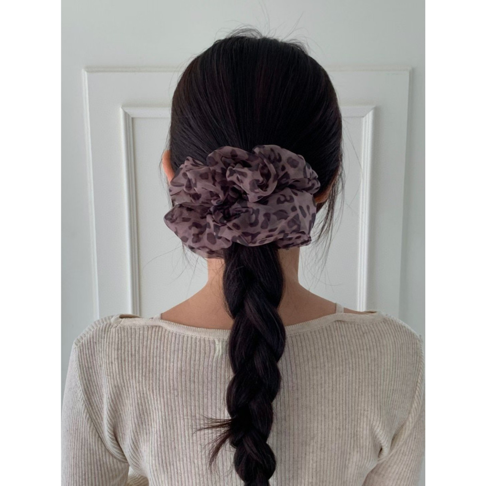 正韓 現貨♡ 豹紋網紗大腸髮圈 韓國飾品 豹紋髮飾 韓國髮圈-細節圖7