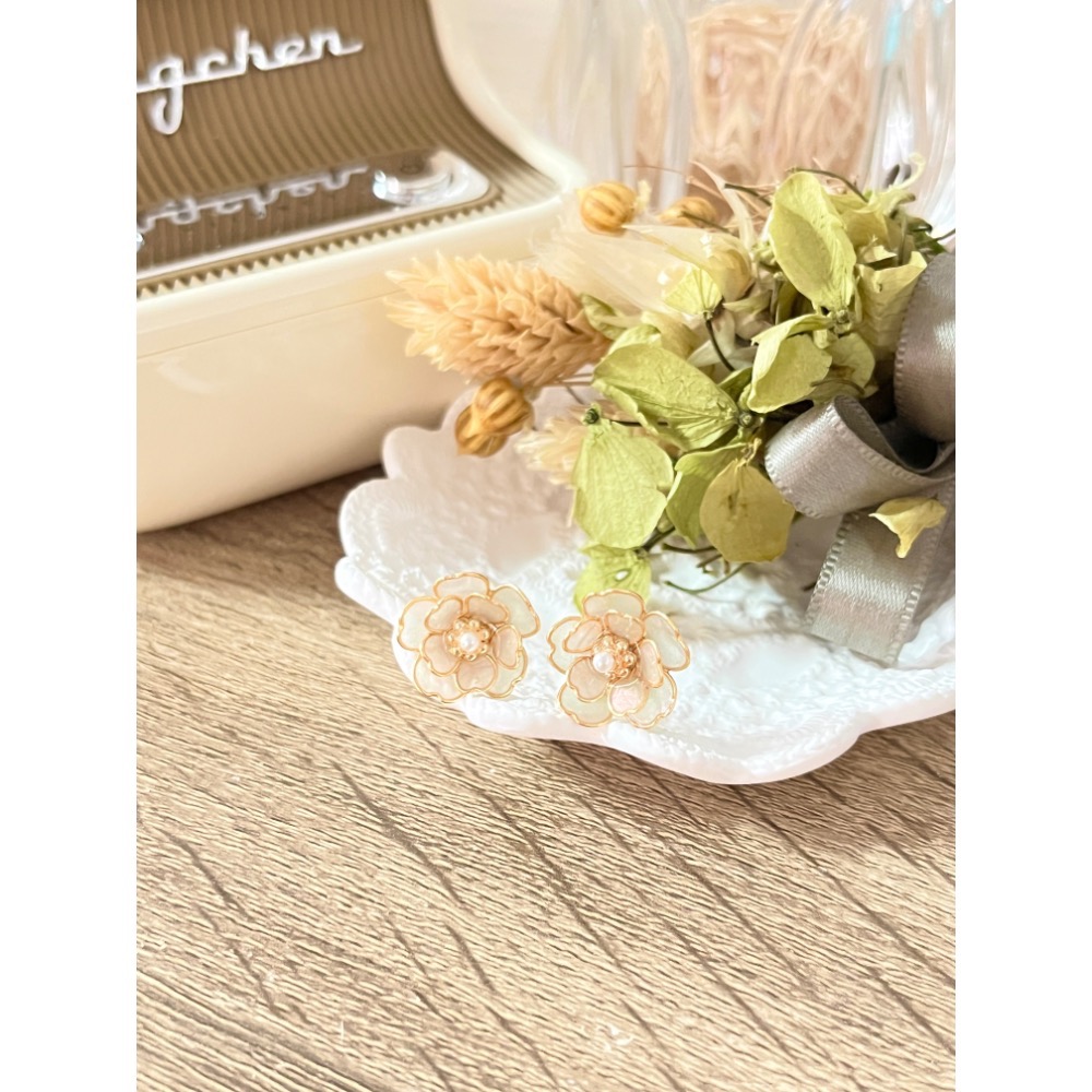 Padico 星之雫 星の雫# UV膠 水晶花 繞線 各色雙層櫻花耳環 貼耳 耳針 耳夾 客製化商品-細節圖2