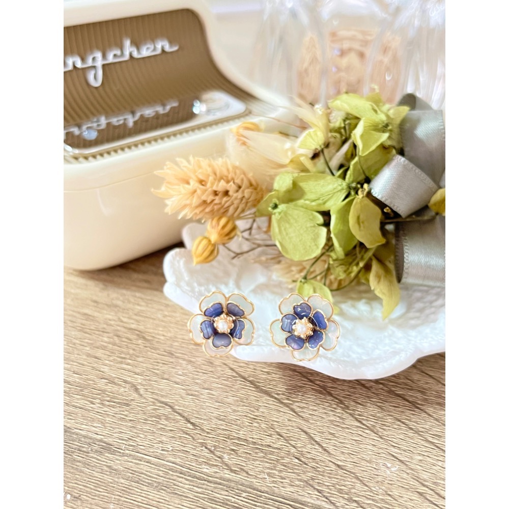 Padico 星之雫 星の雫# UV膠 水晶花 繞線 各色雙層櫻花耳環 貼耳 耳針 耳夾 客製化商品-細節圖9