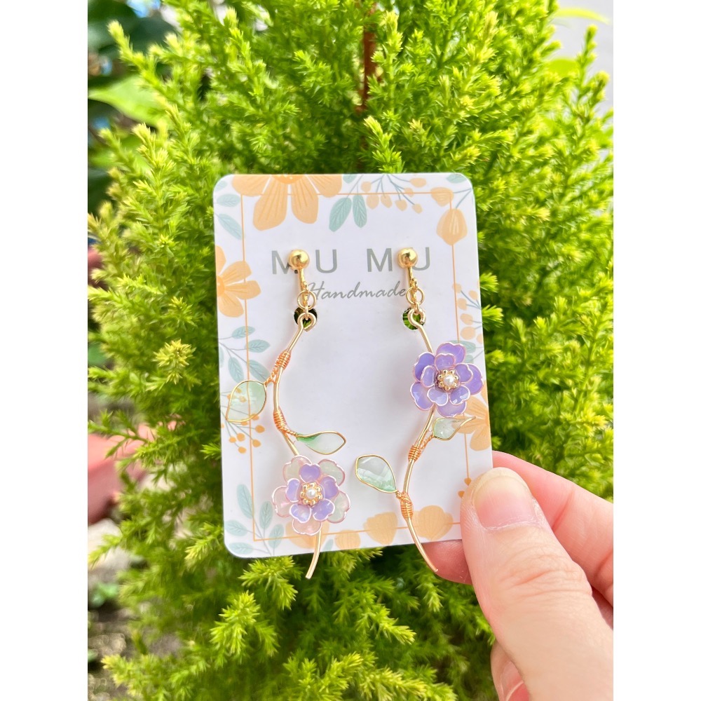 Padico 星之雫 星の雫# UV膠 水晶花 繞線 不對稱紫系櫻花🌸耳環 客製化商品-細節圖3