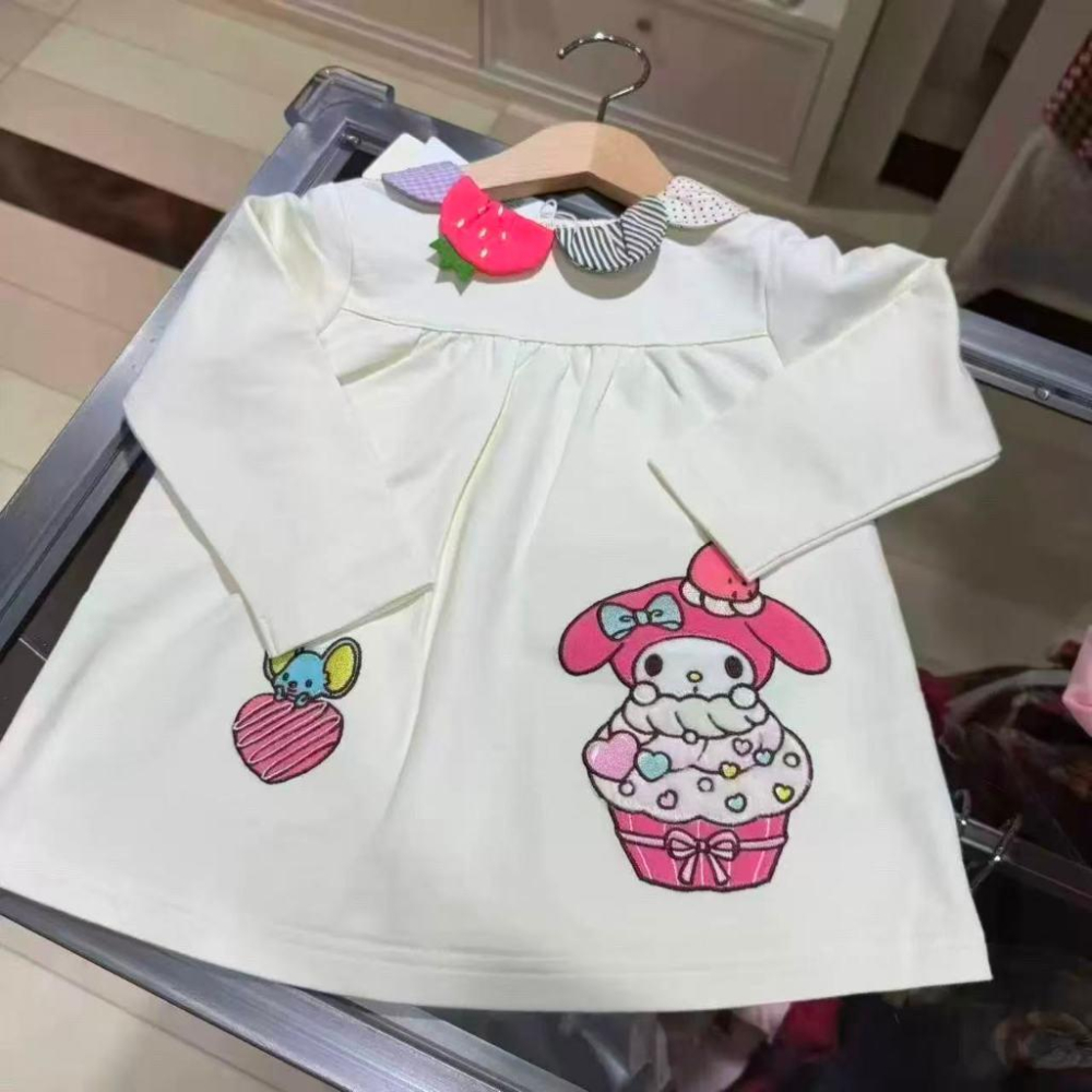 現貨 免運 美樂蒂秋冬款草莓蛋糕上衣裙長袖上衣-細節圖5