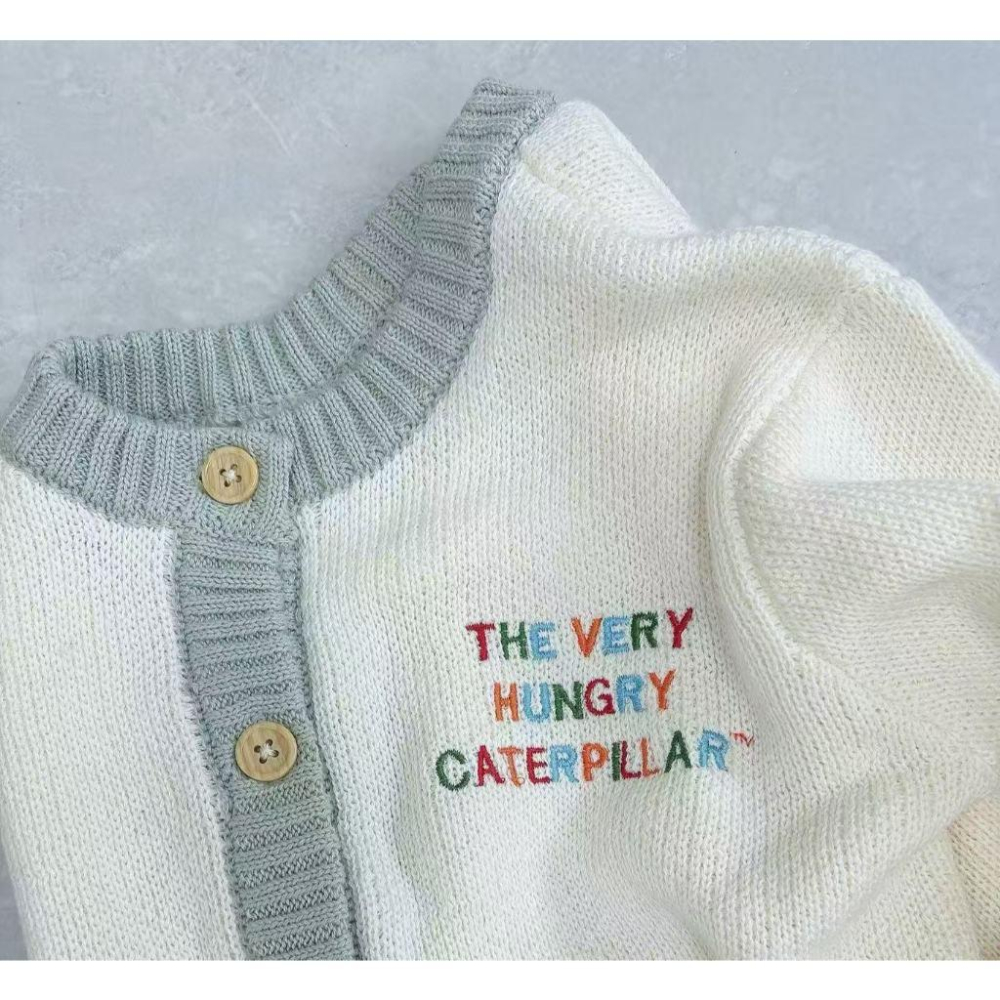 現貨 好餓的毛毛蟲毛衣外套-細節圖3