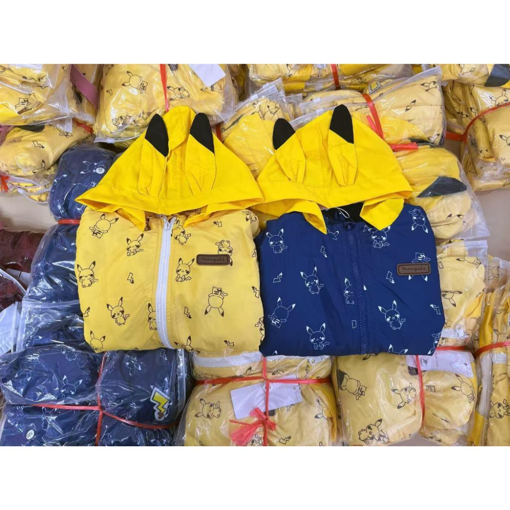現貨 黃色皮卡丘造型風衣外套-細節圖3