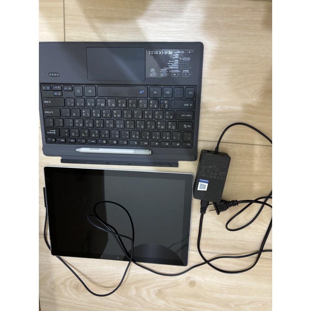 Surface Pro 5 i7-7660U 16G RAM 512GB SSD-細節圖4