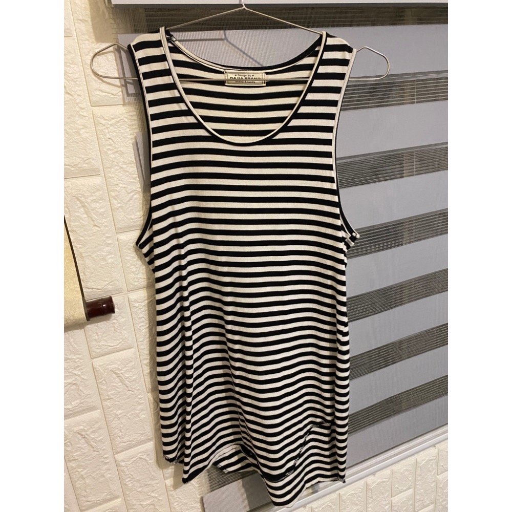 二手T恤 背心 出清 尺寸幾乎為L號 正常版型-細節圖2