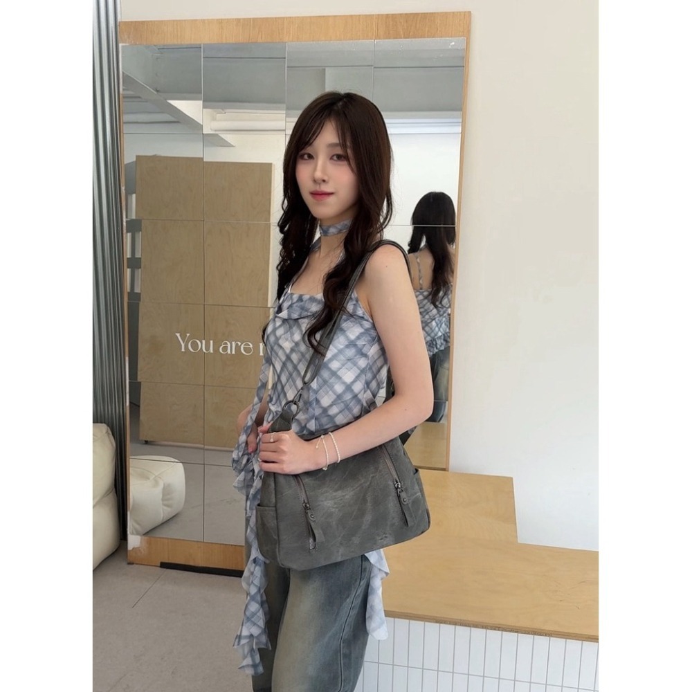 bunny_stall (現貨)法式不規則下擺網紗格紋背心/附頸帶/S-M-細節圖3