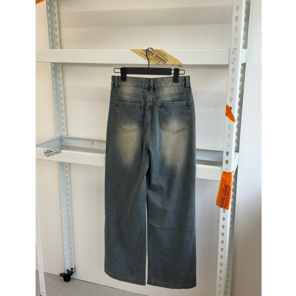 bunny_stall (現貨)每天穿不膩的柔軟美式復古刷色牛仔長褲/S-L-細節圖9