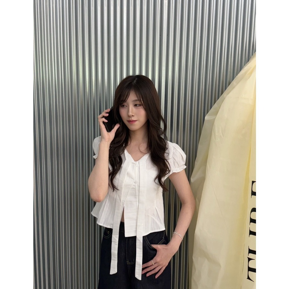 bunny_stall 雲端情書💌簡約設計感泡泡袖繫帶短版襯衫/S-L-細節圖3