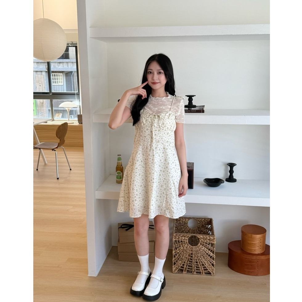 bunny_stall (現貨)最適合渡假的洋裝🌷經典碎花收腰吊帶裙/M-L-細節圖7